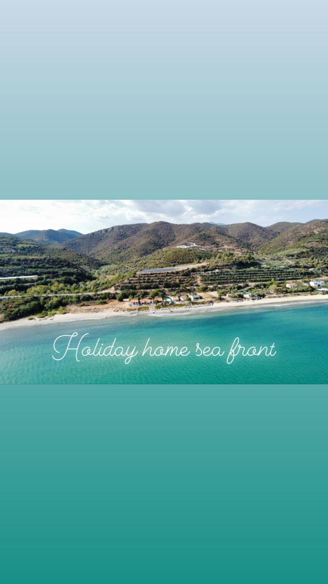 Holiday Home Sea Front Loutra Elevtheron Екстериор снимка
