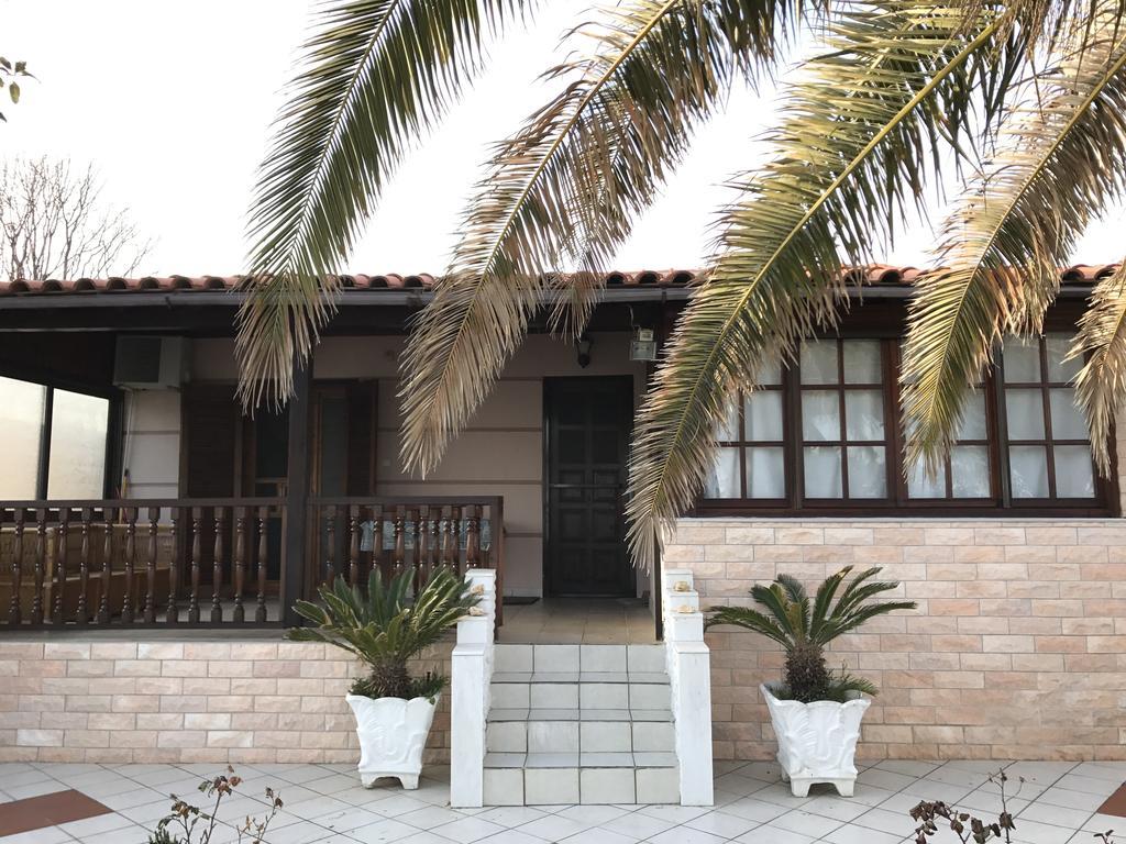 Holiday Home Sea Front Loutra Elevtheron Екстериор снимка