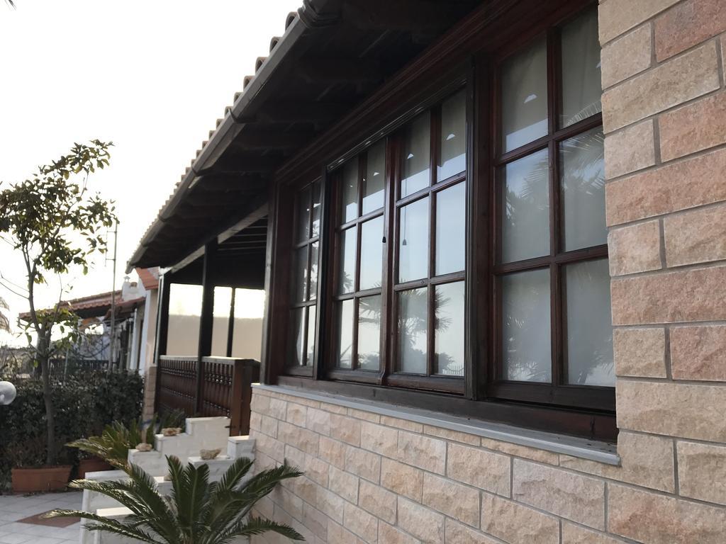 Holiday Home Sea Front Loutra Elevtheron Екстериор снимка