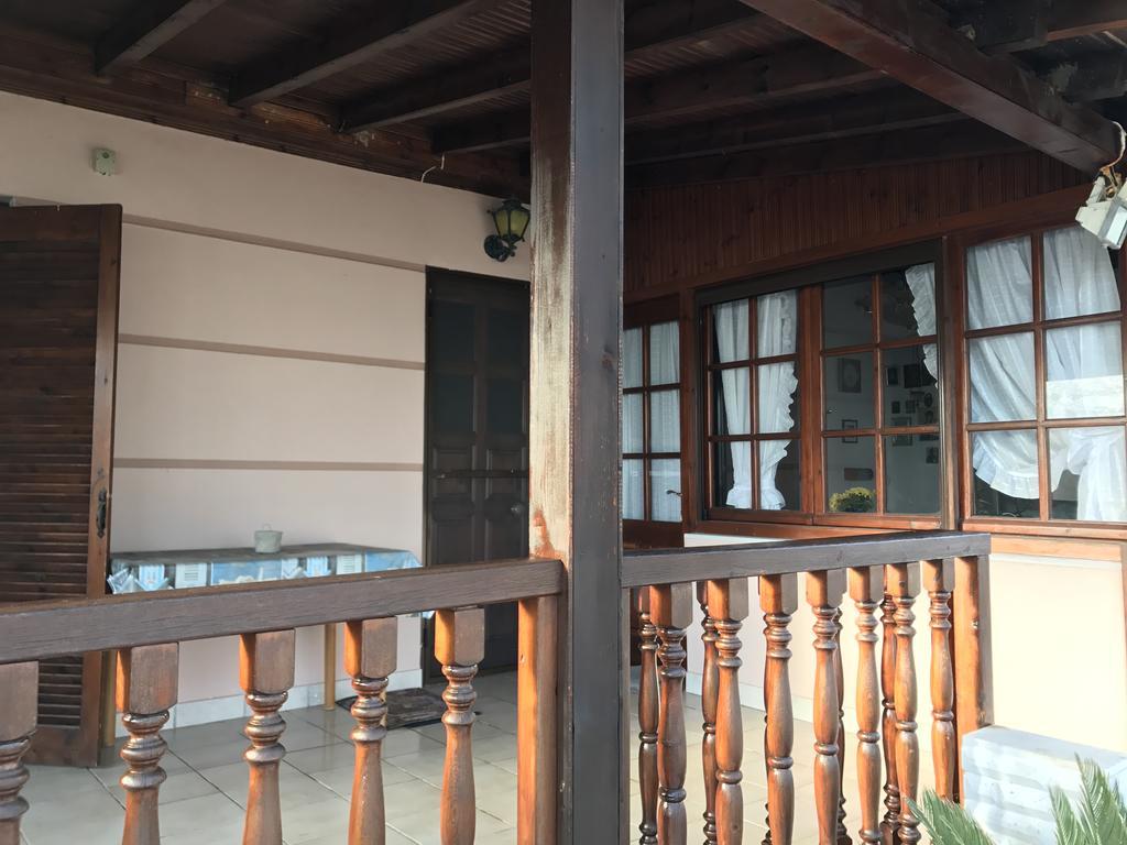 Holiday Home Sea Front Loutra Elevtheron Екстериор снимка